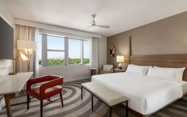 Hilton Cabana Miami Beach Resort