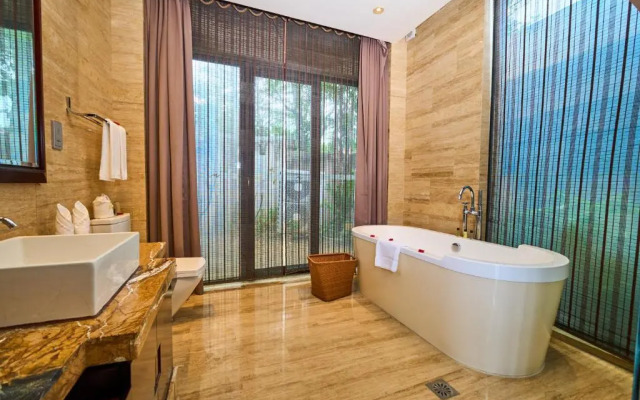 Grand Metropark Villa Resort Sanya Yalong Bay