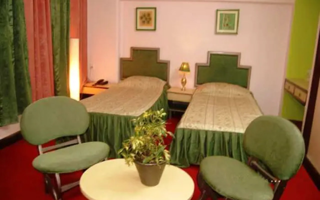 Mount Conifer Suites & Spa