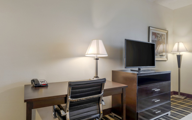 Best Western Plus Rockwall Inn & Suites
