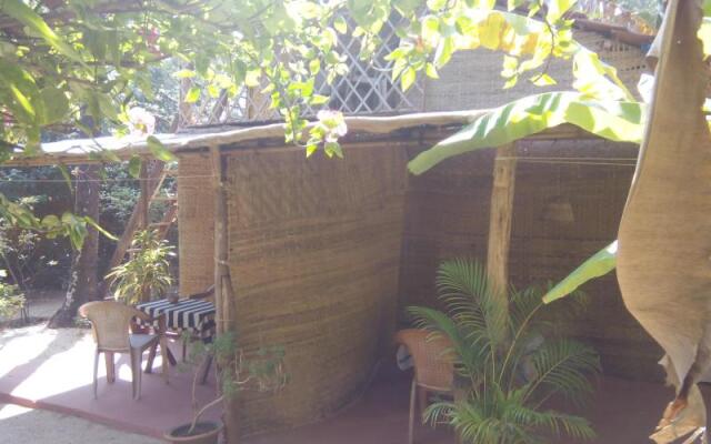 Sevas Huts And Cabanas