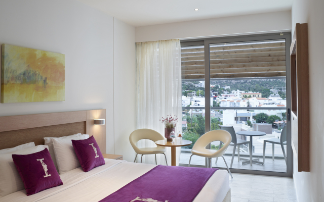 I Resort Beach hotel & Spa