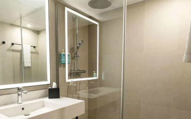 Novotel Paris Suresnes Longchamp