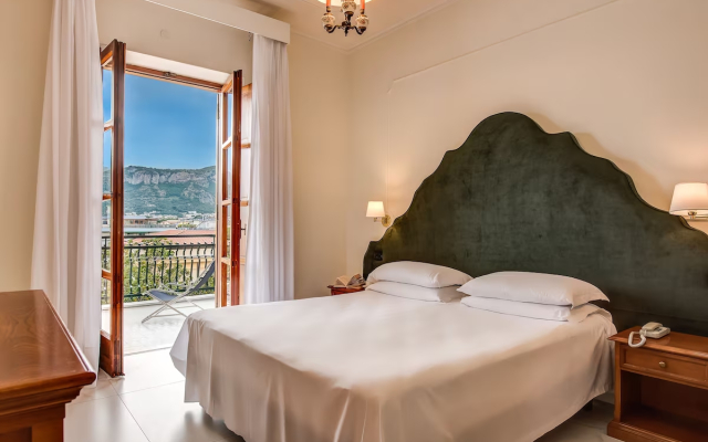 Majestic Palace Hotel