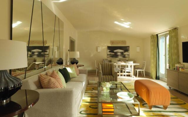 De Russie Hotel
