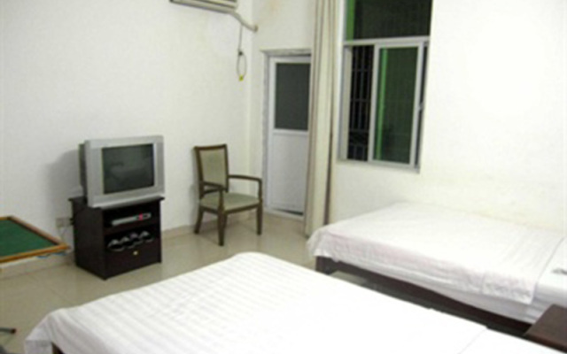 Lianghai Hostel Sanya