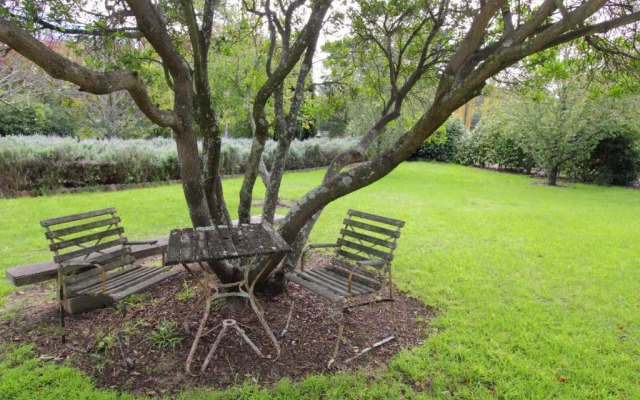 Fitzroy Inn Historic Retreat