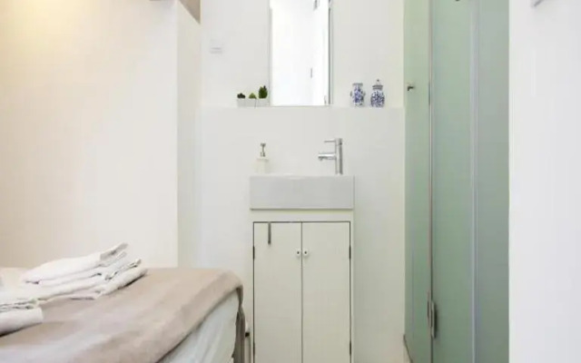 Suites Cozy Avenida