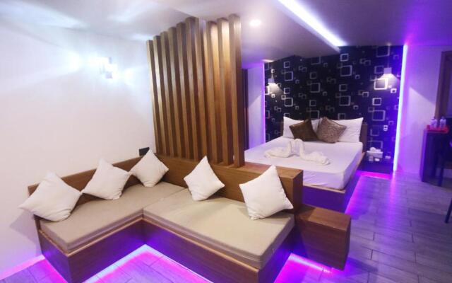 Ripple Beach Inn Hotel
