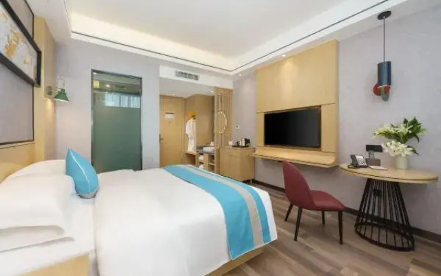 Urumqi Yinggang Hotel