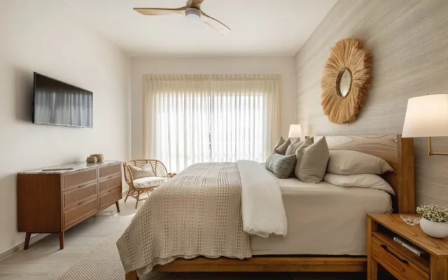 Coral Bay by DR Collection