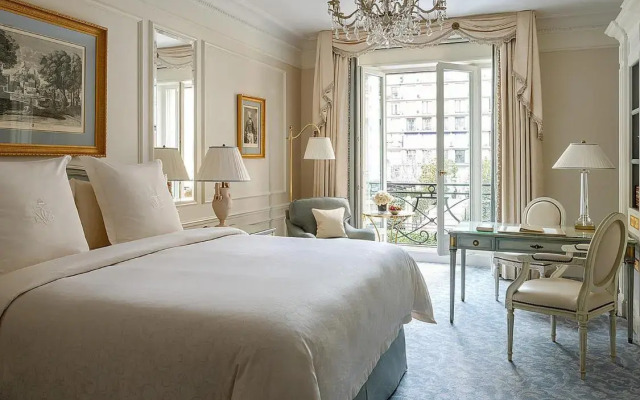 Four Seasons George V Hotel