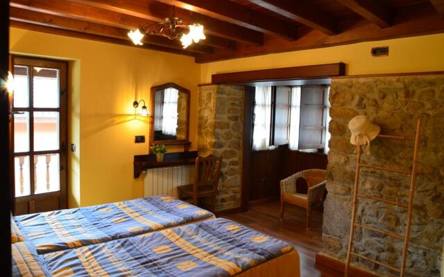 Casa de Aldea Mariana