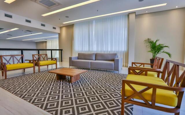 Summit Suítes Pindamonhangaba