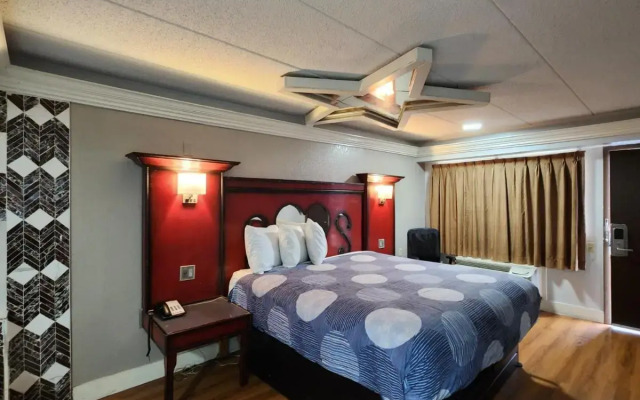 Americas Best Value Inn & Suites Little Rock at Scott Hamilton Dr