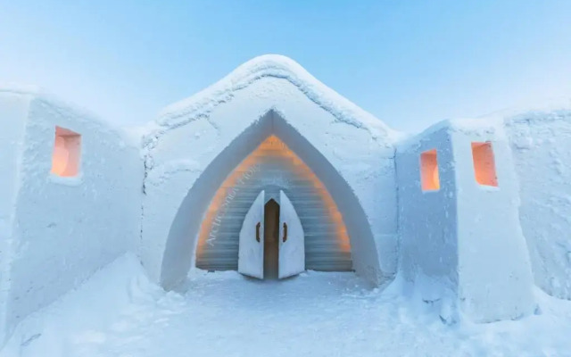 Arctic SnowHotel & Glass Igloos
