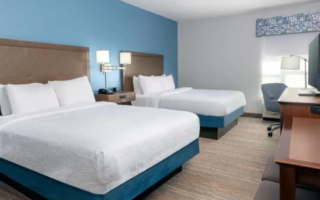 Hampton Inn Charlotte-Uptown