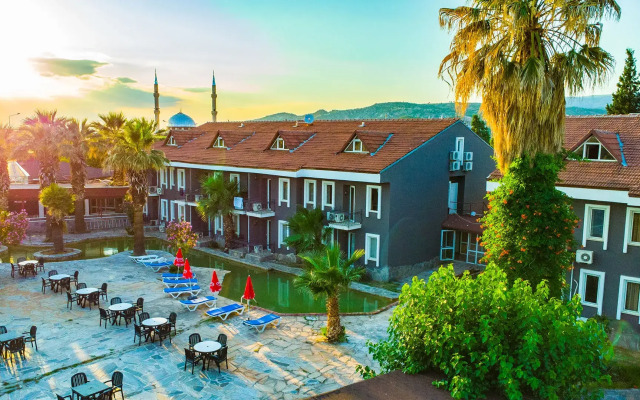 Larina Thermal Resort & Spa