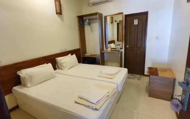 Surf Deck Guest House