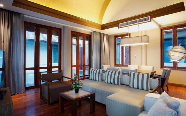 Graceland Khaolak Beach Resort