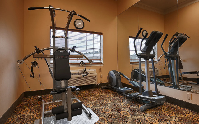 Best Western Plus New Caney Inn & Suites