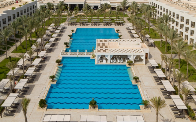 JAZ Elite Crystal, Almaza Bay