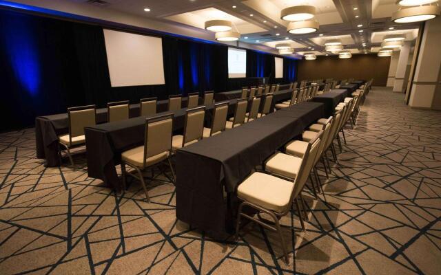 Embassy Suites by Hilton Detroit Livonia Novi