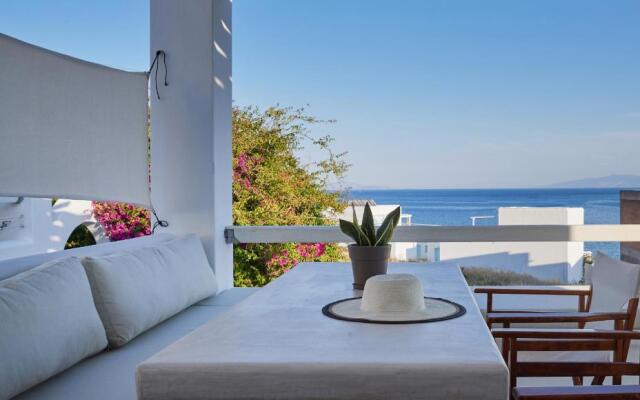 Cleopatra Seaside Homes Paros