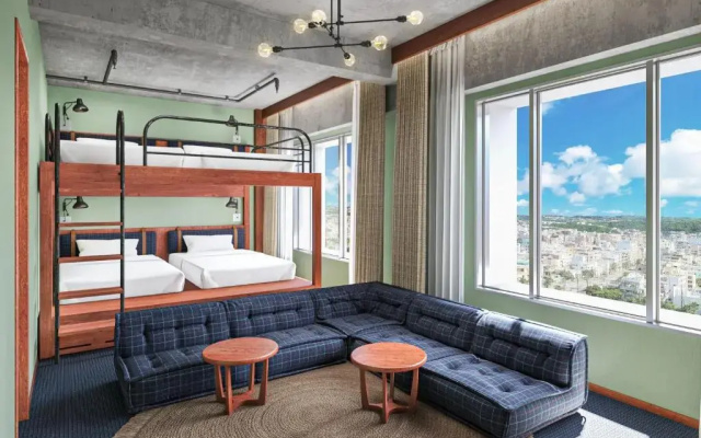 South Gate Hotel Okinawa