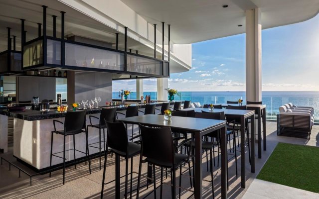 Отель Royal Hideaway Corales Beach - Adults Only