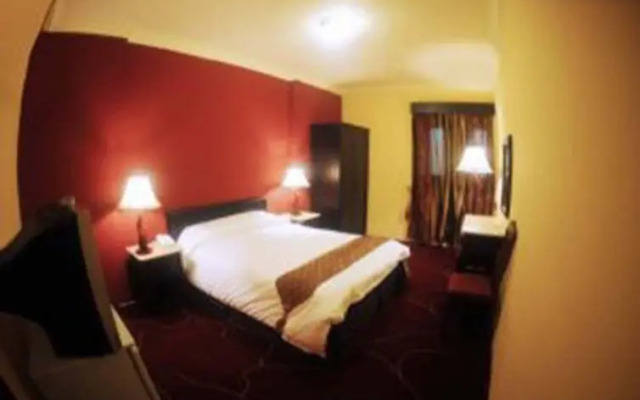 White Palace Hotel
