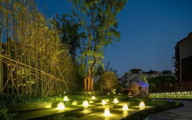 Отель Grand Madison Hangzhou  Yuedonghu Hotel