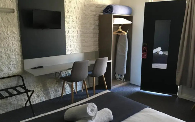 Yarrawonga Motel