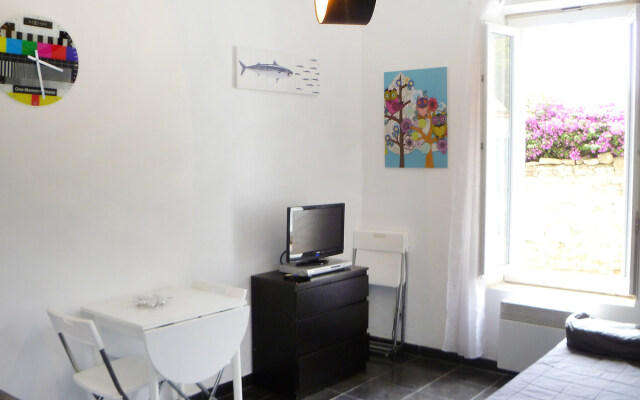 Les Calanques Ii - Inh 23810