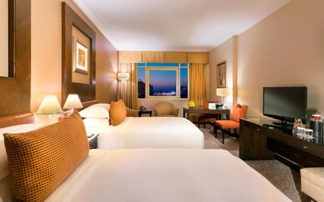 Swissotel Al Murooj Dubai Hotel