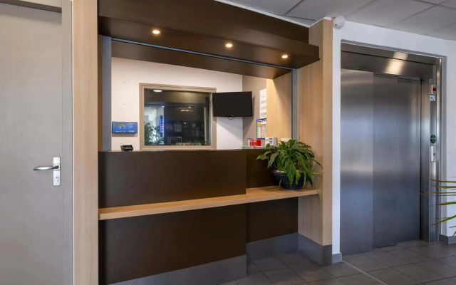 B&B HOTEL Niort Marais Poitevin Est
