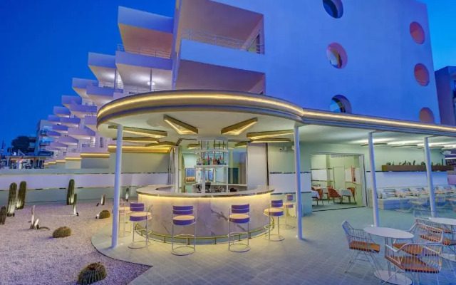 Grand Paradiso Ibiza - Adults Only