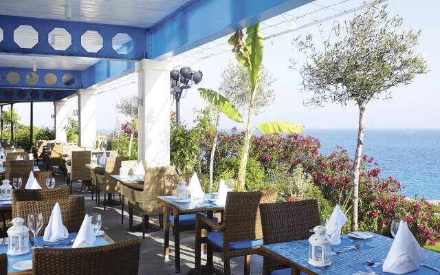 Atlantica SunGarden Beach
