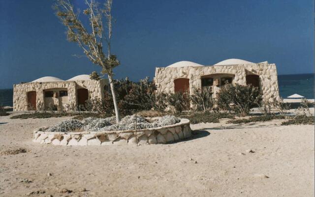 Moonbeach Hotel & Windsurfing Centre