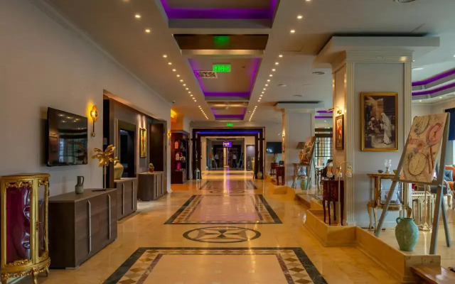 Phoenicia Express Hotel