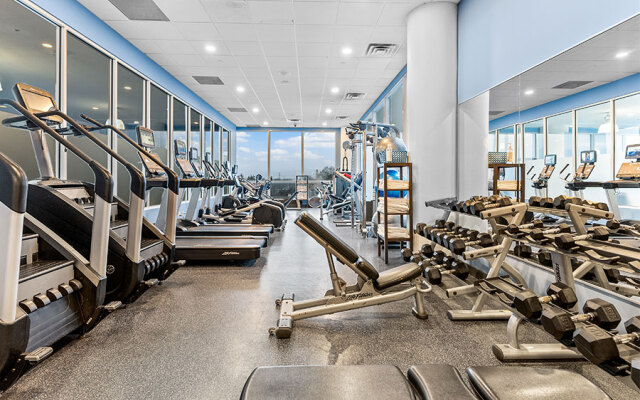 Wyndham Grand Fallsview Hotel