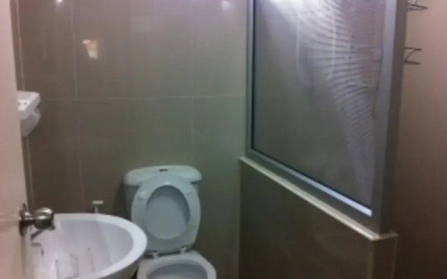 Pon 1 Hotel