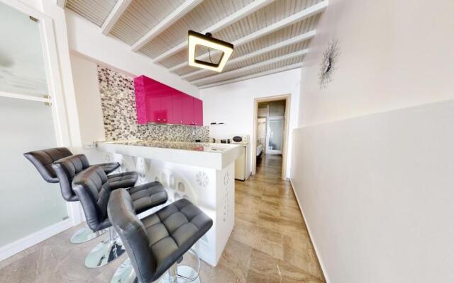 Sunshine Place Mykonos Town Apartment