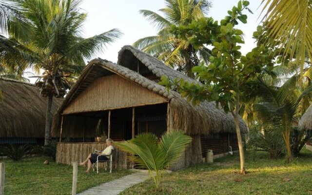 Nyati Beach Lodge