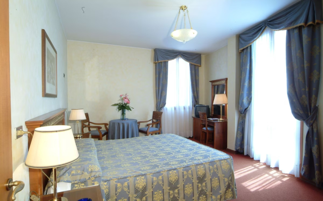 Donatello Hotel
