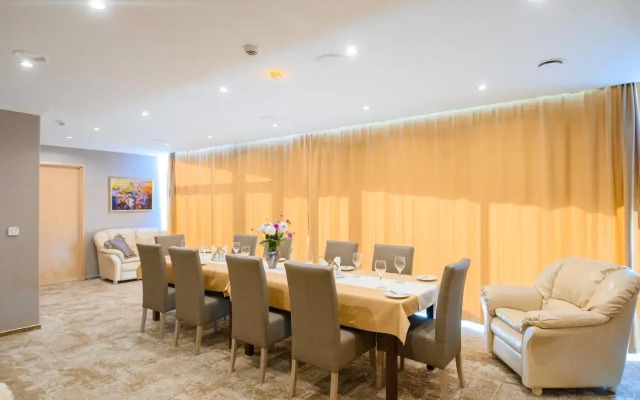 Park Hotel Latgola