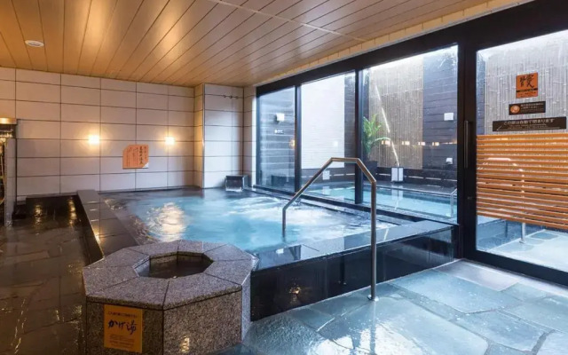 Apa Hotel & Resort Nishishinjuku Gochome Eki Tower Resort