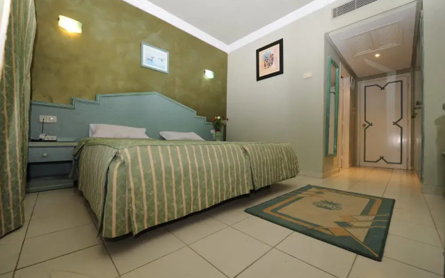Hotel Royal Beach