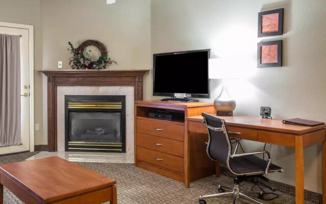 Vista Suites Hotel Near Island Drive Pigeon Forge