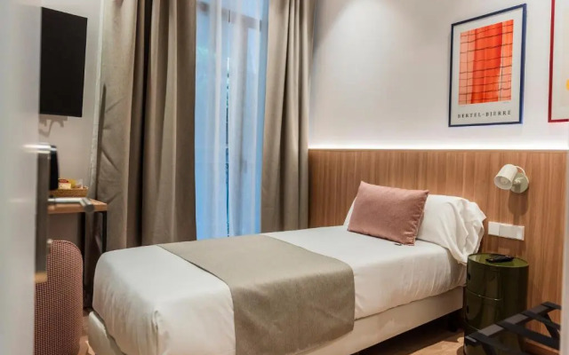 Отель California